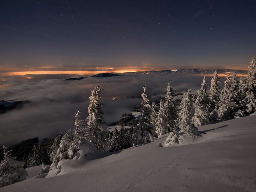 večerní výlet na sněžnicích Harrachov